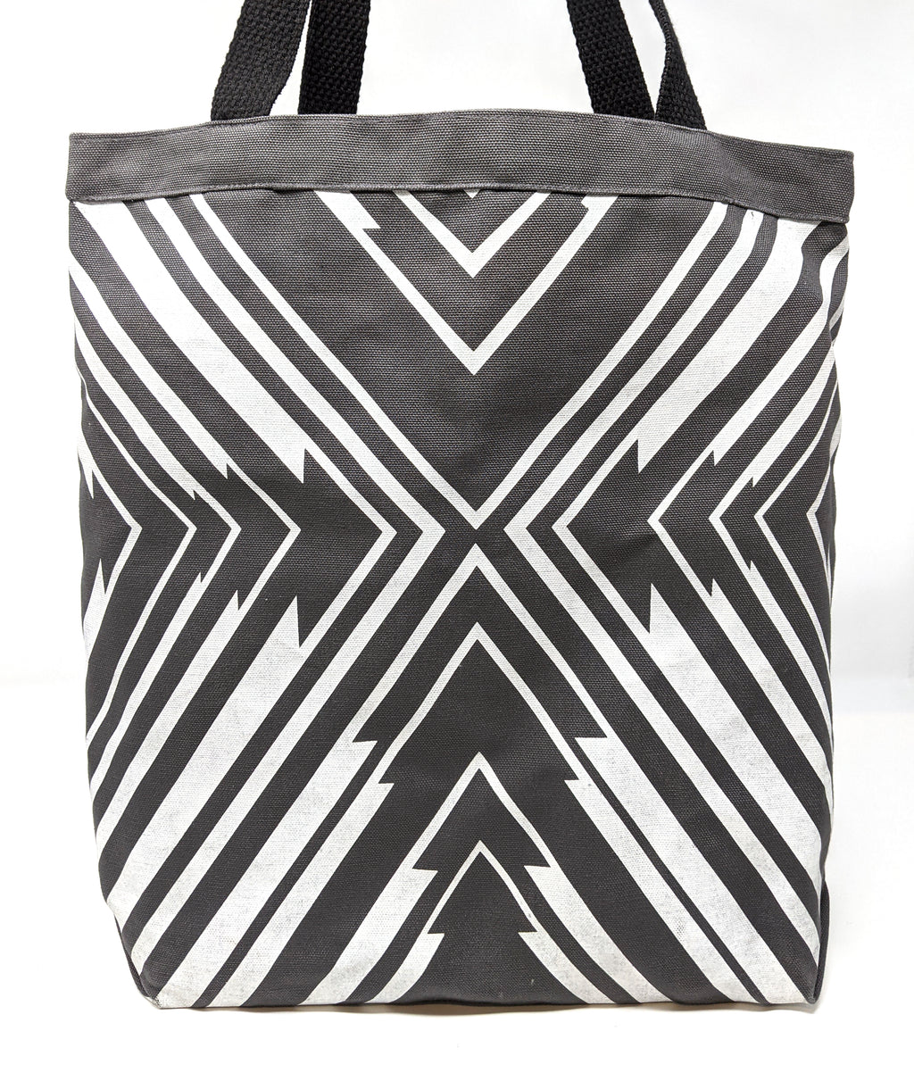 Tote Bag: PKW Arrow